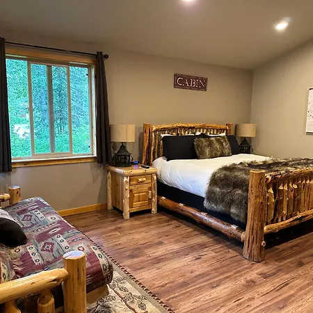 Summit Lake Lodge-2