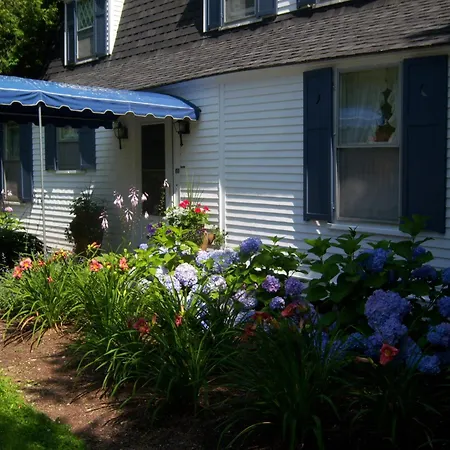 High Tide Inn On The Ocean, Motel And Cottages-2