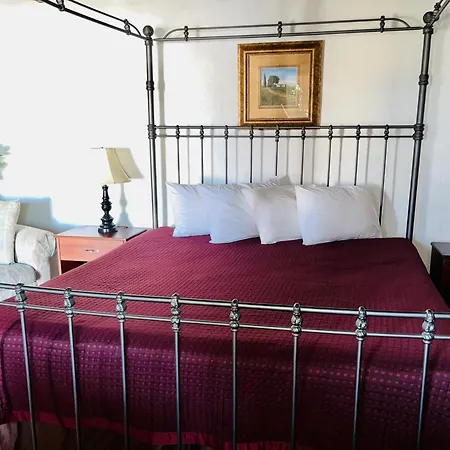 Cottonwood Court Motel-2