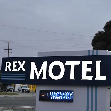 Rex Motel-2