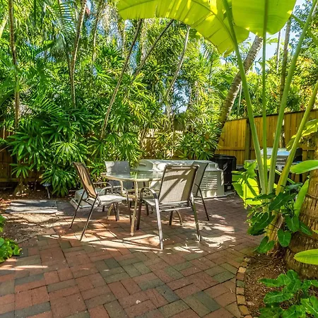 Palm Gardens-2