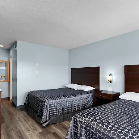 Holiday Lodge Wenatchee-2