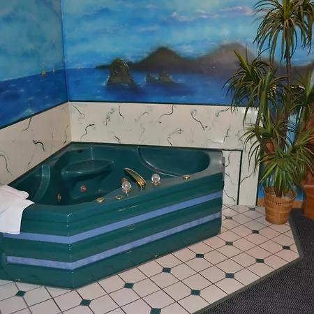 Relax Inn Motel And Suites Omaha-2