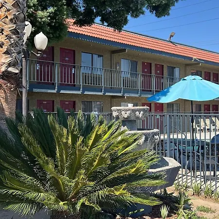 Fresno Inn-3