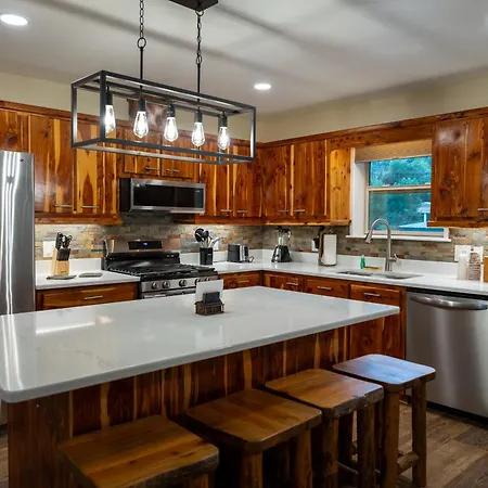 Ouray Riverside Resort - Inn & Cabins-3