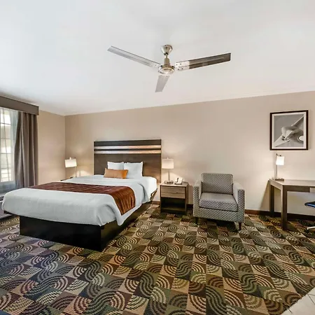 Best Western Plus Country Park Hotel-3