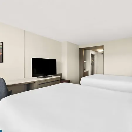 Hilton Garden Inn San Mateo-3