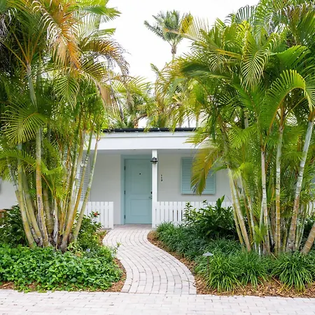 Islander Resort-2