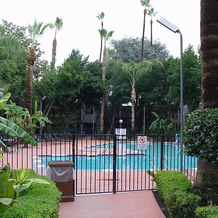 Hiltop Hotel-2