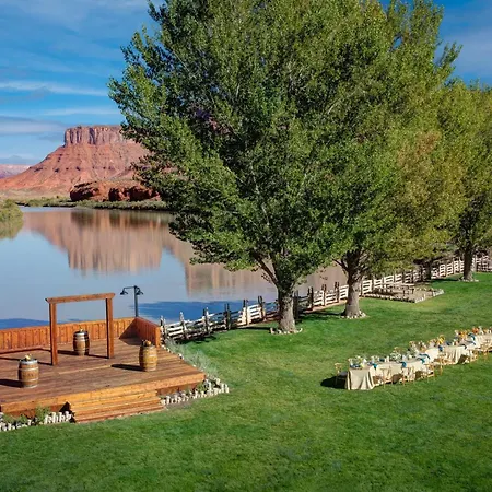 Red Cliffs Lodge Moab-2
