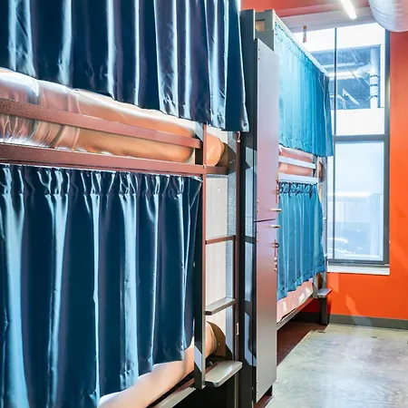Hi Boston Hostel-2