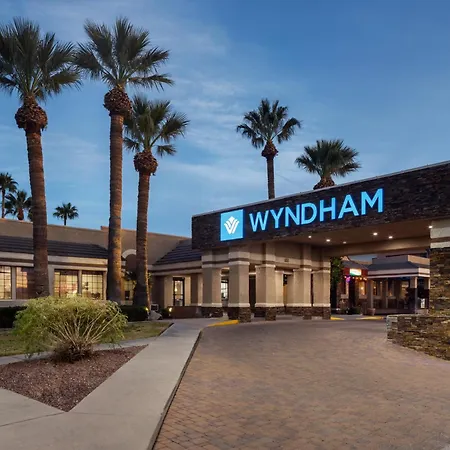 Wyndham Tucson Airport Hotel & Conference Center-2