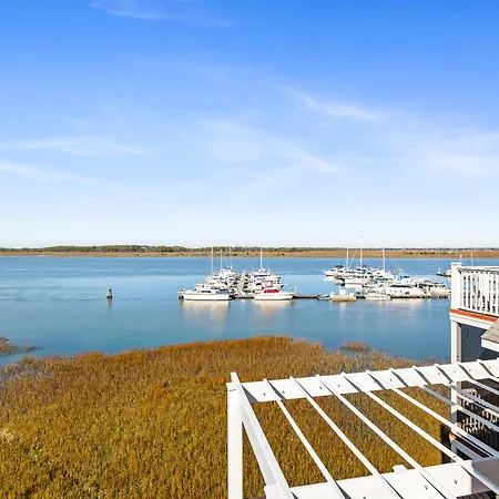 Regatta Inn - Adults Only-3