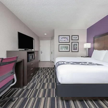 La Quinta Inn By Wyndham El Dorado-3
