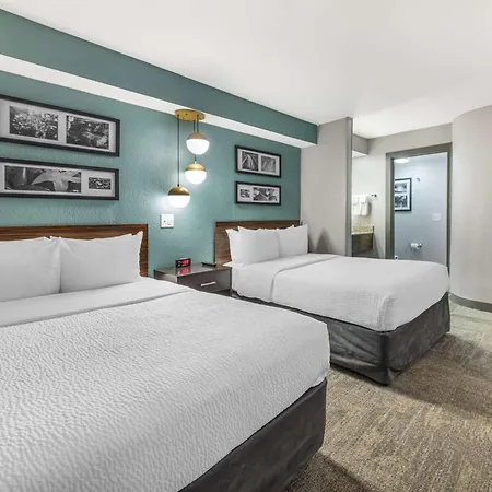 Sleep Inn Miami Airport-3