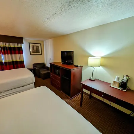 Travelodge By Wyndham Enid-2