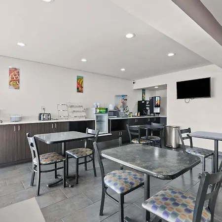 Quality Inn-3