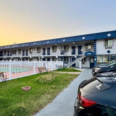 Rodeway Inn St Joseph-2