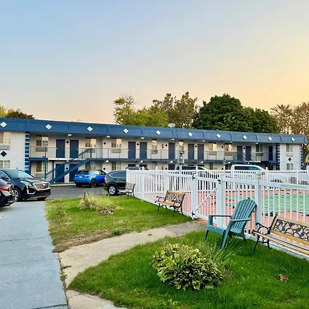 Rodeway Inn St Joseph-3