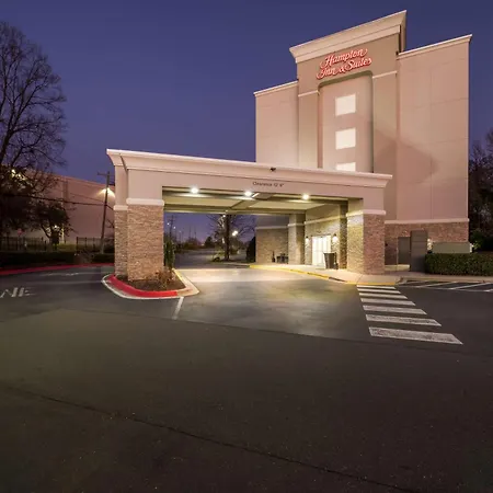 Hampton Inn & Suites Charlotte-Airport-3