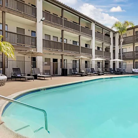 Best Western Carlsbad By The Sea-2