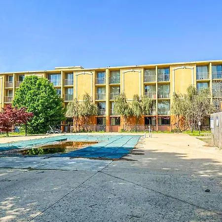 Jackson Hotel And Convention Center-2