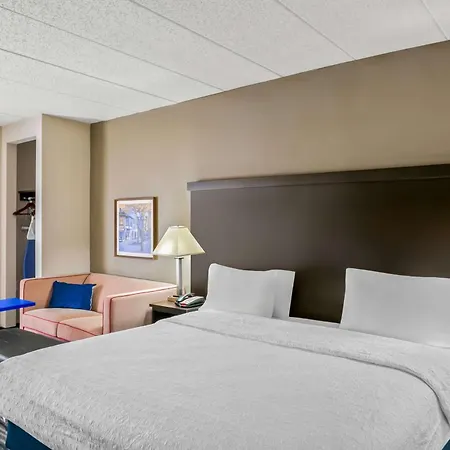 Hampton Inn Bowie-2