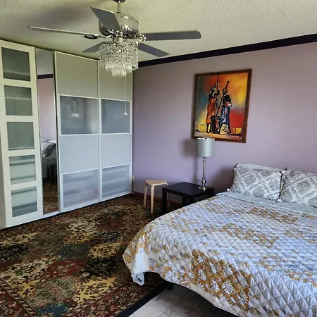 Hilltop Hacienda-3