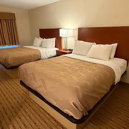 Quality Inn & Suites Eau Claire University Area-2