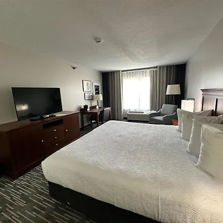 Best Western Harmony Inn Fort Dodge Iowa-3