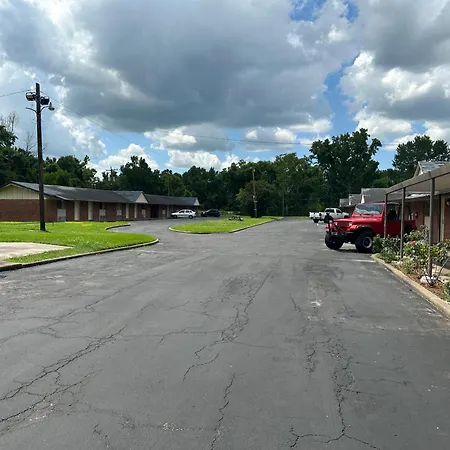 Summit Inn - Dayton-3