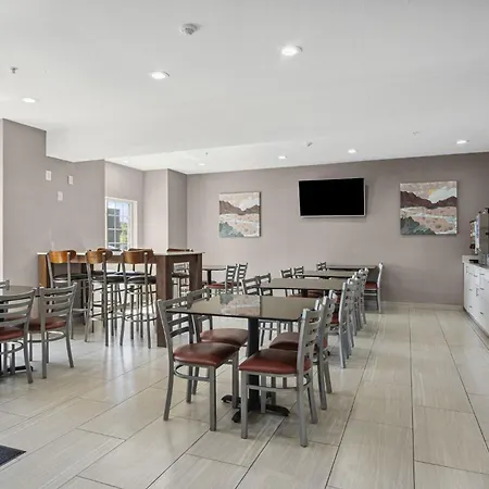 Sonesta Essential Hotels & Suites Kansas City Blue Springs-3
