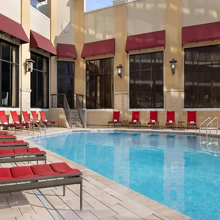 Ramada Plaza By Wyndham Orlando Resort & Suites Intl Drive - Newly Renovated!-2