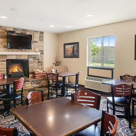 Cobblestone Hotel & Suites - Knoxville-2