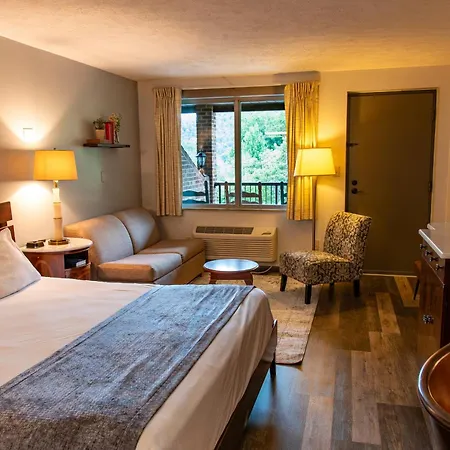 Townsend River Breeze Inn-3