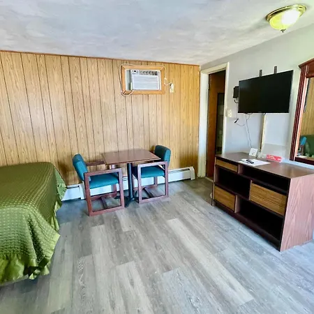 Travelers Inn Olney-3