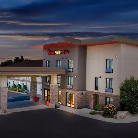 Red Roof Inn Plus+ & Suites Malone-2