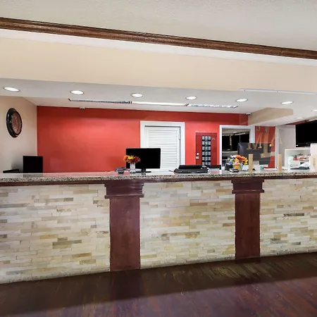 Knights Inn College Station-2