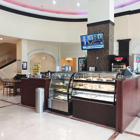 Ramada Plaza By Wyndham Marco Polo Beach Resort-3