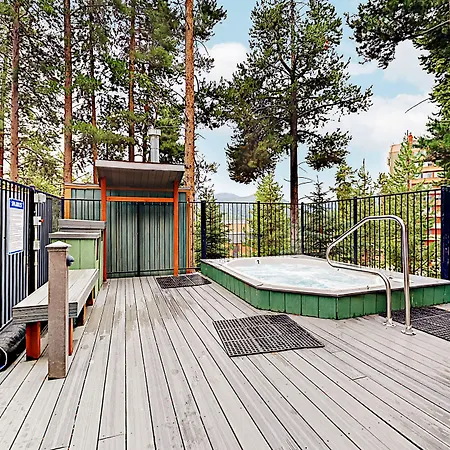 Pine Ridge Condos-3