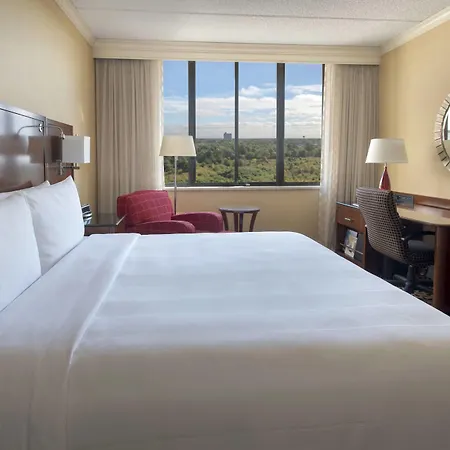 Long Island Marriott Hotel-3