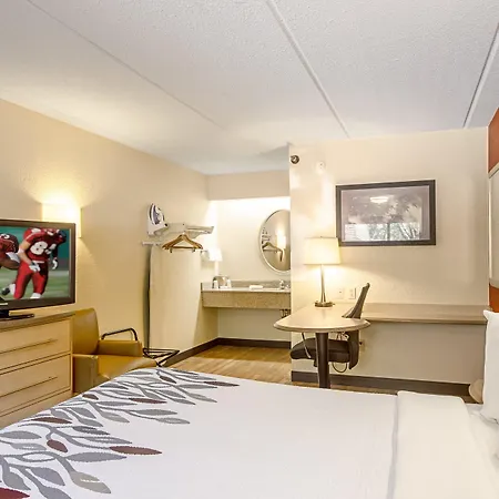Red Roof Inn Canton-2
