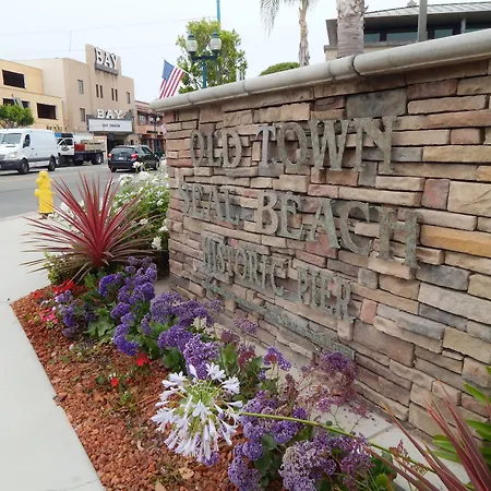 The Pacific Inn-3