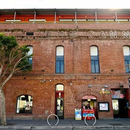 Surestay By Best Western San Francisco Marina District-3