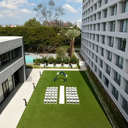 Hilton Los Angeles-Culver City, Ca-3