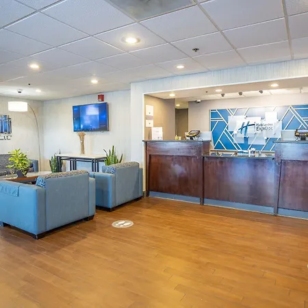 Holiday Inn Express - Newark Airport - Elizabeth By Ihg-2