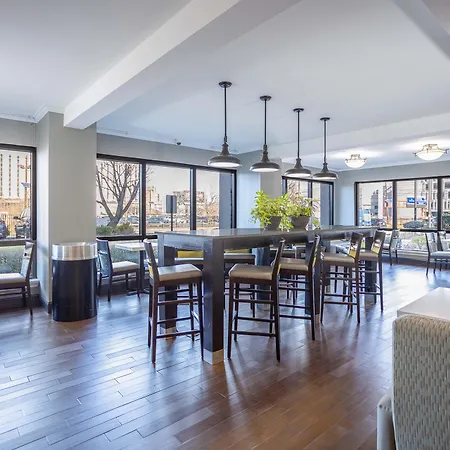 Holiday Inn Express - Newark Airport - Elizabeth By Ihg-3