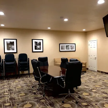 Best Western San Dimas Hotel & Suites-2