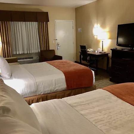 Best Western San Dimas Hotel & Suites-3
