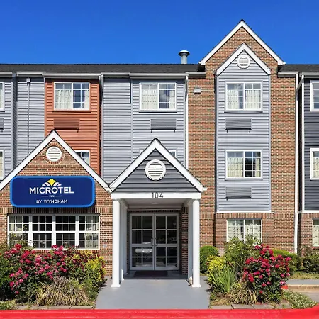 Microtel Inn By Wyndham Raleigh-Durham Airport-3